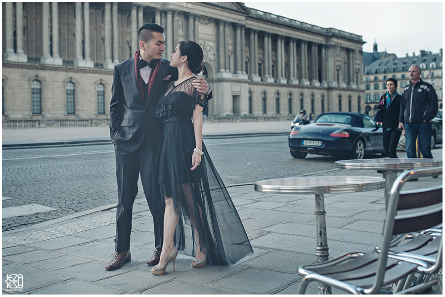 mimi & eddy Paris Pre Wedding near du musée du Louvre