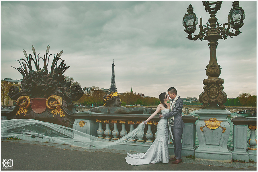 mimi & eddy Paris Pre Wedding on Pont Alexandre III, Paris