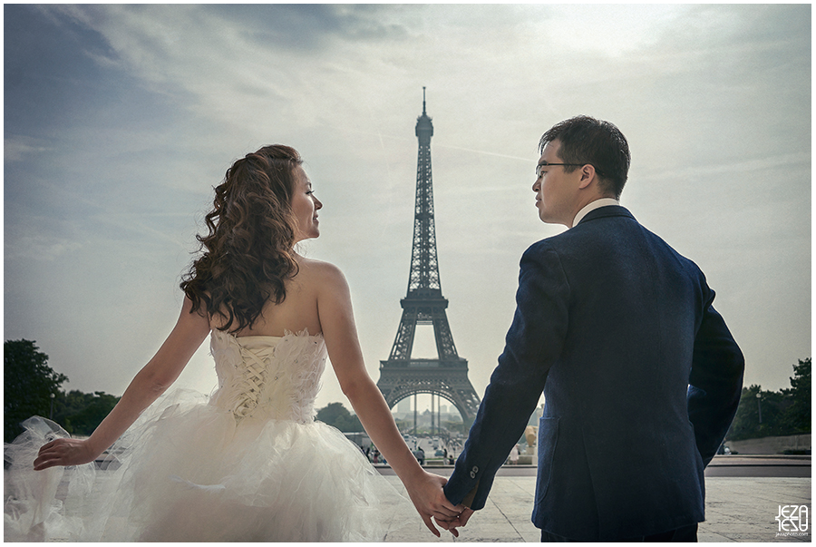 paris eiffel tower Wedding Photo