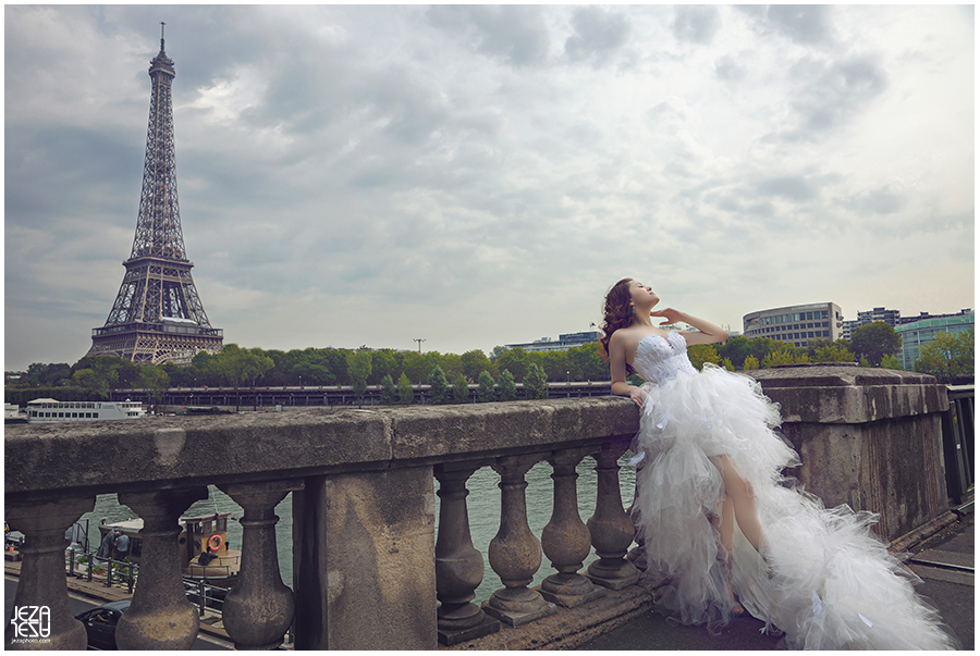 paris eiffel tower Wedding Photo paris eiffel tower Wedding Photo