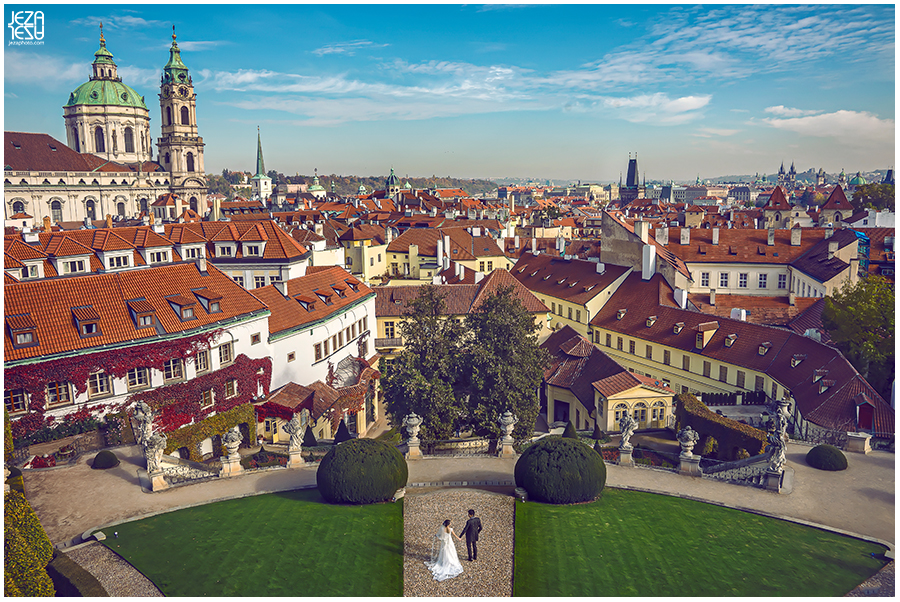 Czech Republic, Prague Pre Wedding Session on the Charles Bridge.