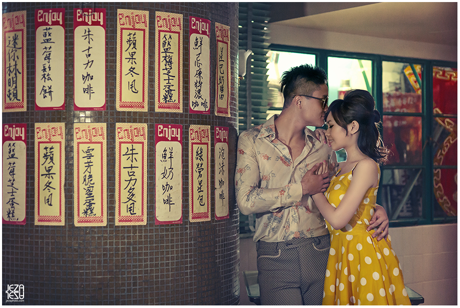 Hong Kong Vintage Pre-Wedding Photo Session