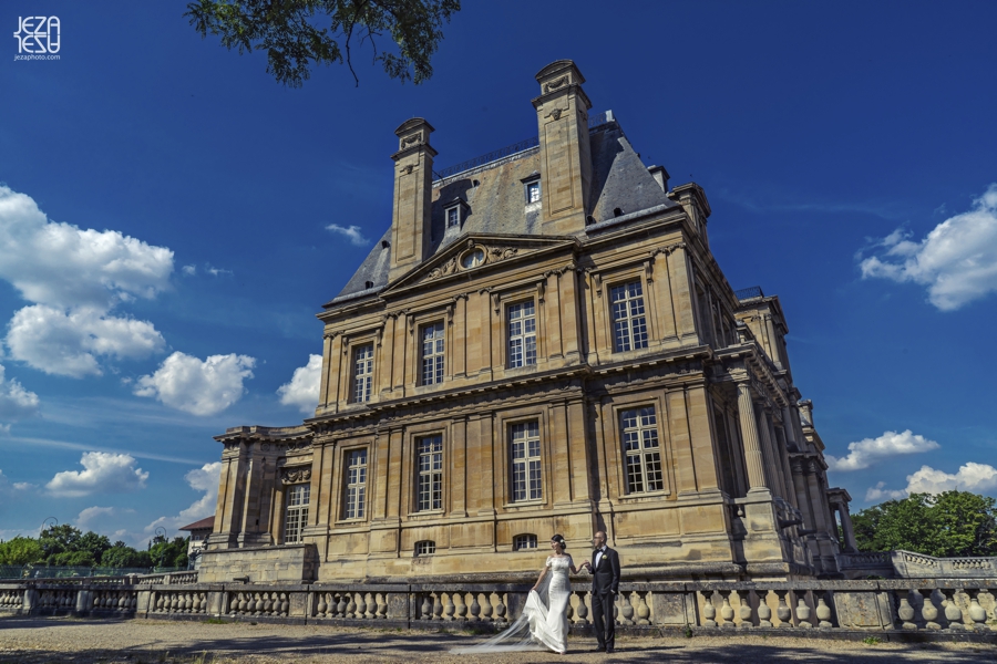 Paris Pre-wedding Engagement Photo session