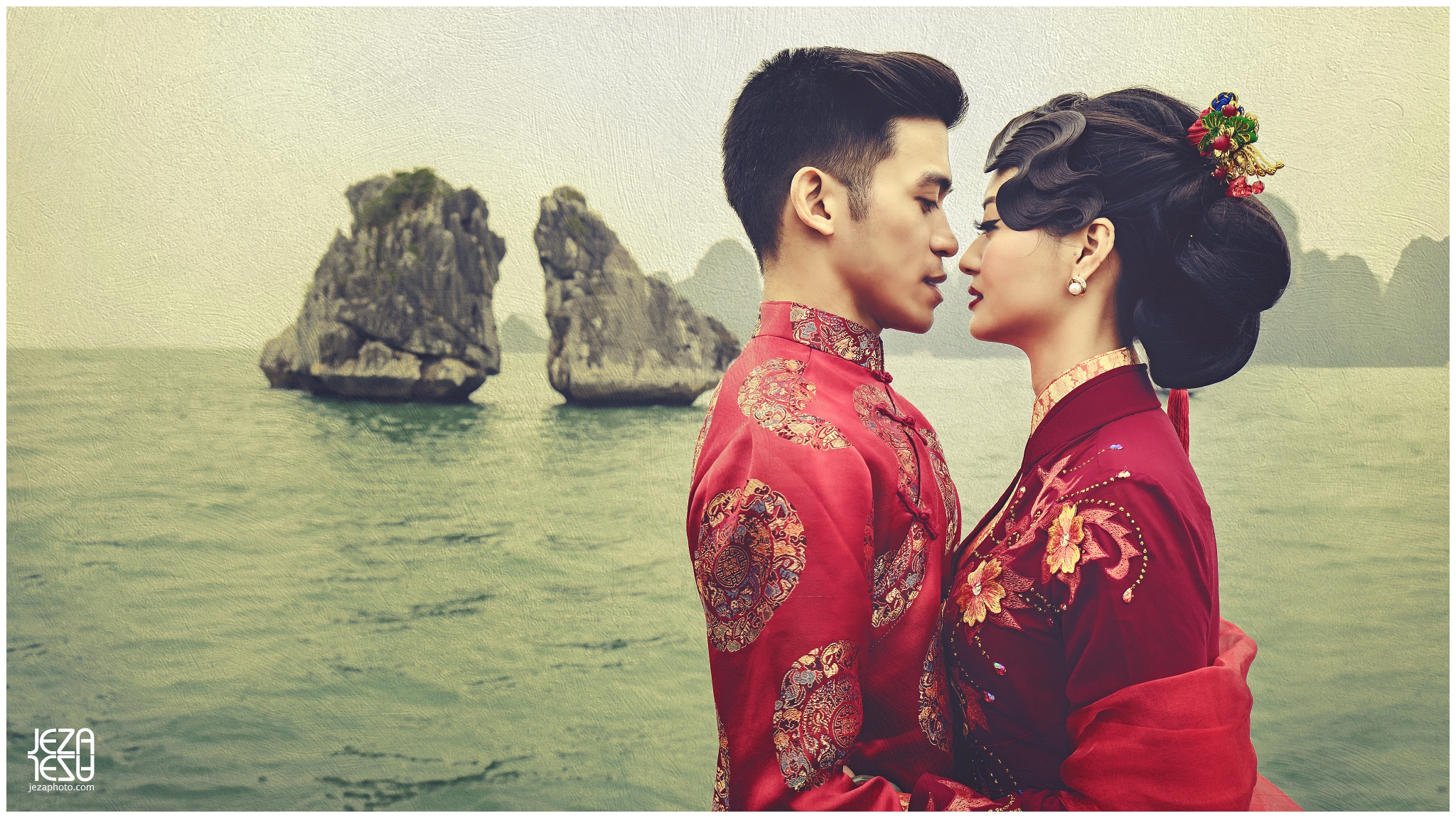 Asia Vietnam Pre Wedding Engagement on a Boat