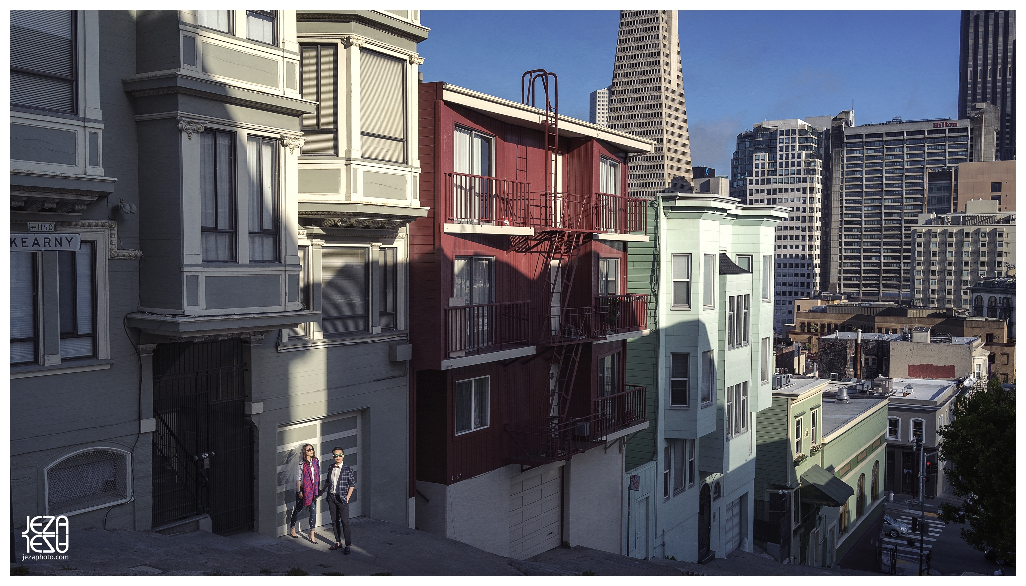 San Francisco transamerica pyramide pre wedding Engagement photo session