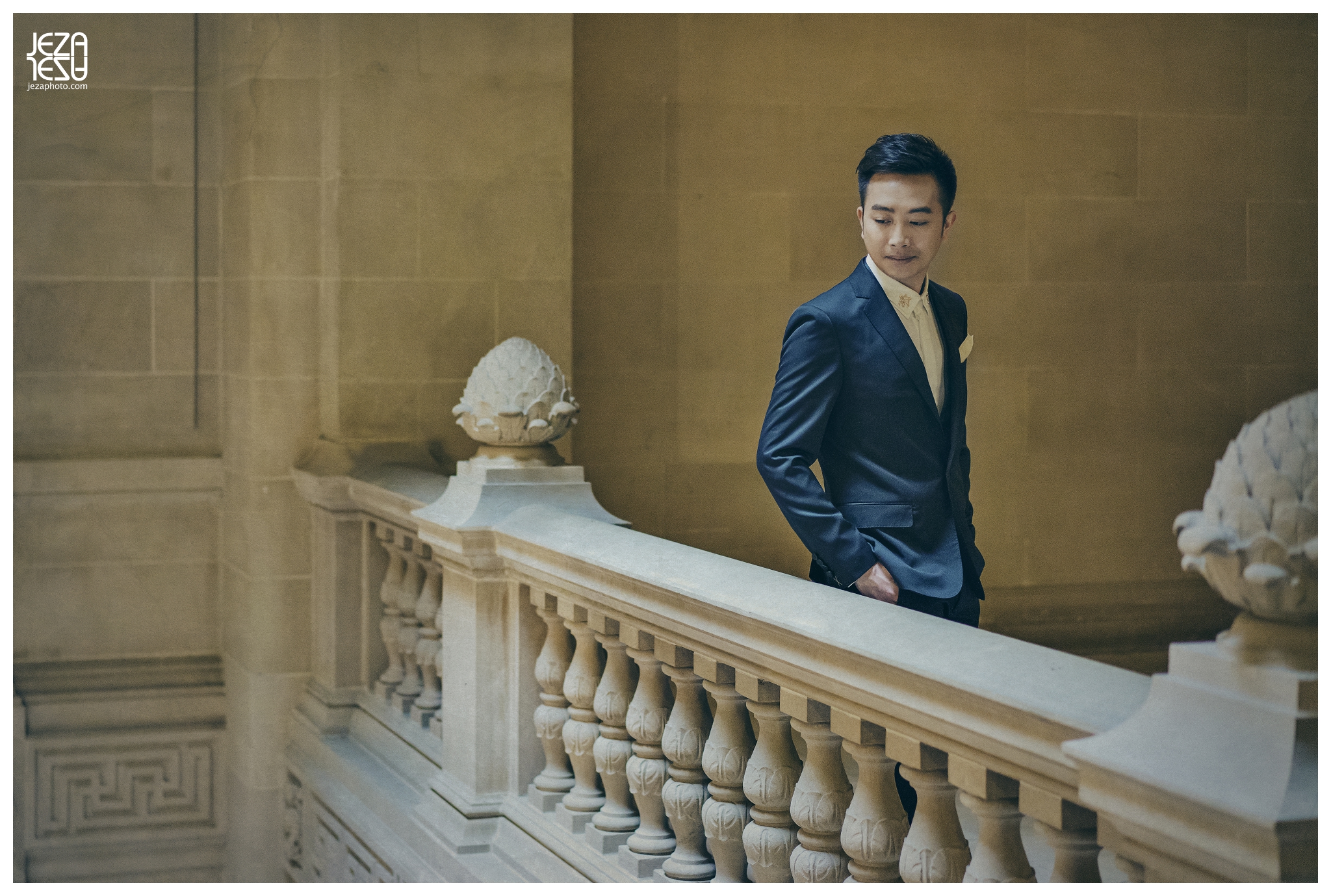 San Francisco city hall  pre wedding Engagement photo session